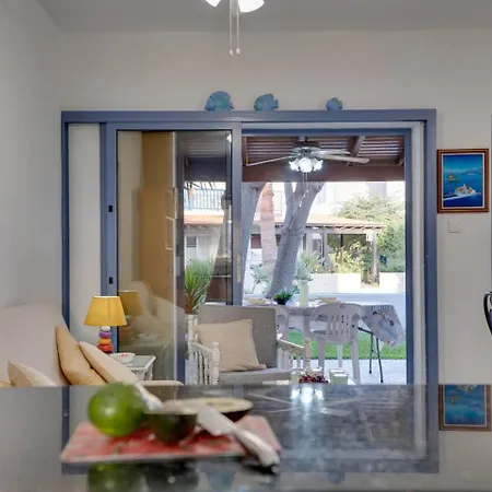 Ammos 20 Side Seaview בית נופש לרנקה