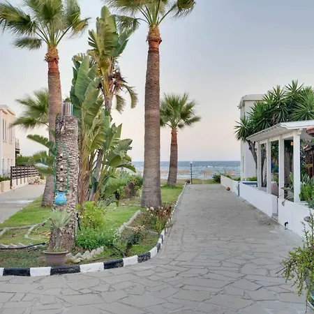 Ammos 20 Side Seaview בית נופש לרנקה