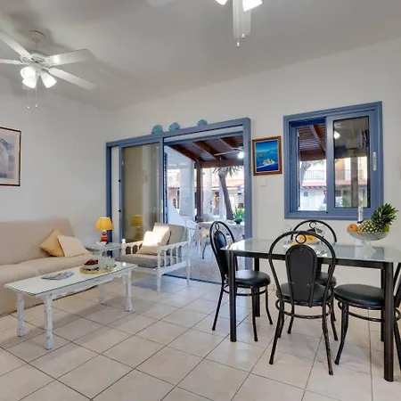 בית נופש Ammos 20 Side Seaview *