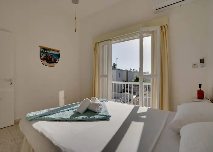 Ammos 20 Side Seaview