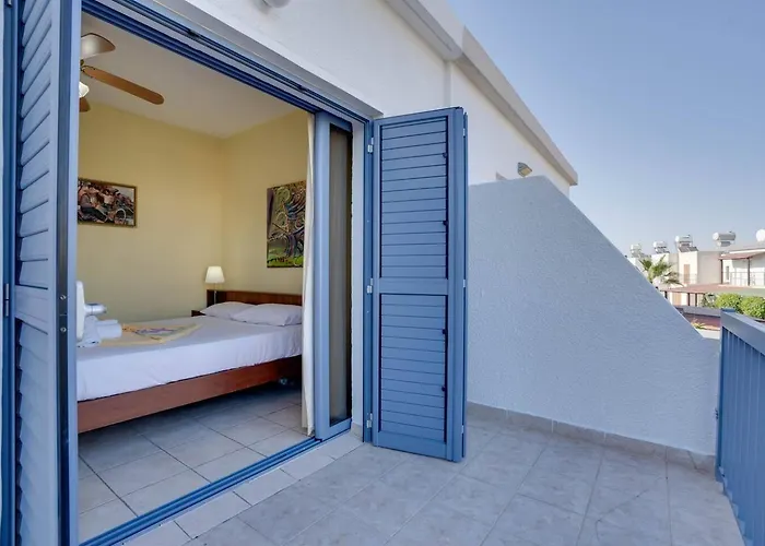 בית נופש Ammos 20 Side Seaview *