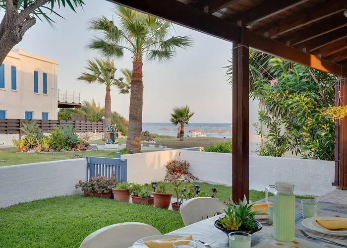 Ammos 20 Side Seaview