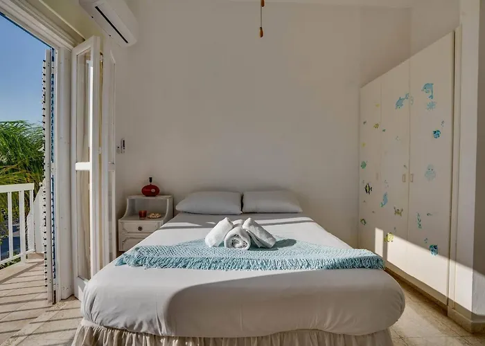 בית נופש Ammos 20 Side Seaview *