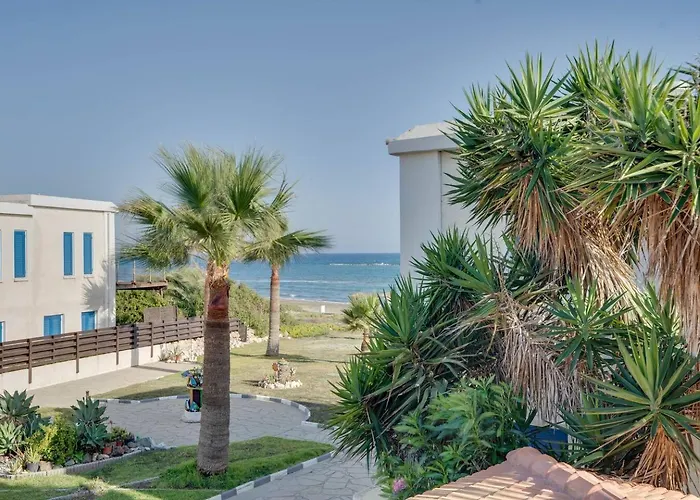 Ammos 20 Side Seaview לרנקה