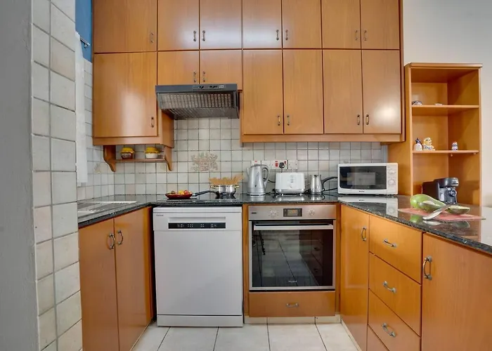 בית נופש Ammos 20 Side Seaview לרנקה