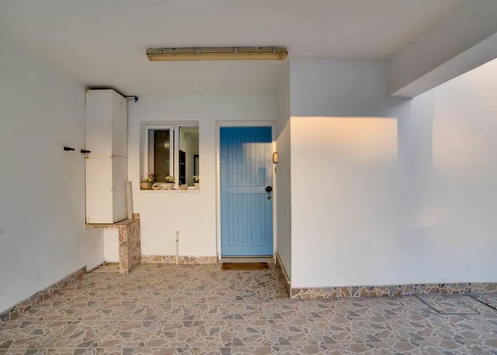 Ammos 20 Side Seaview לרנקה