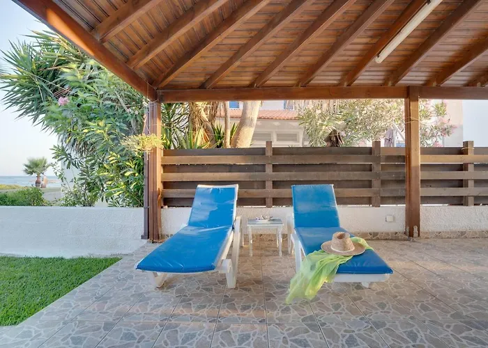 Ammos 20 Side Seaview