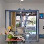 Ammos 20 Side Seaview 度假居 拉纳卡